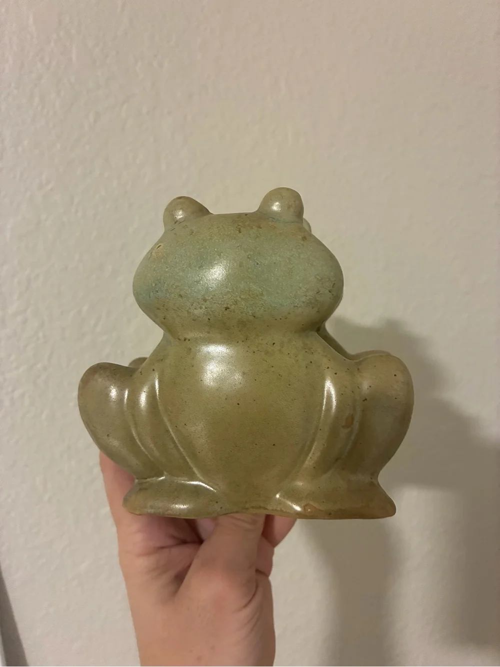 Green Ceramic Frog Figurine Napkin Holder - Decorative Home Accent